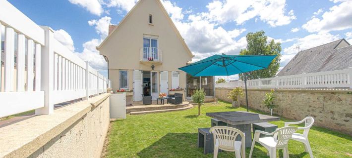 La Villa Cassinne Hotels in Manche