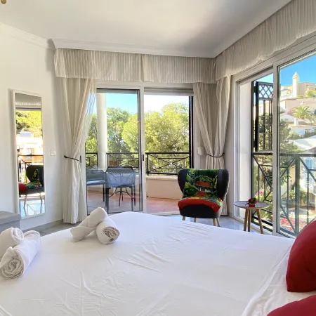 Villa in Nerja with Private Pool & Beach Access