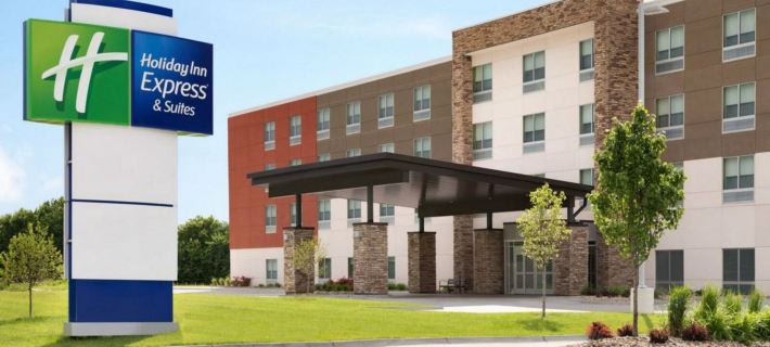 Holiday Inn Express & Suites OAK GROVE by IHG Hotels in Jackson County