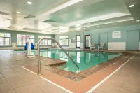 Holiday Inn Express & Suites HESPERIA by IHG - Pools