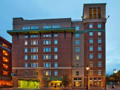 Holiday Inn Express SAVANNAH-HISTORIC DISTRICT by IHG