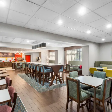 Hampton Inn Huntington University Area
