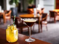 Mercure Birmingham West Hotel - bar