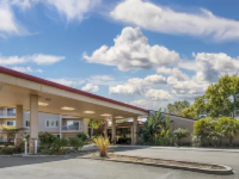 Best Western Plus Garden Court Inn Hotels in Fremont