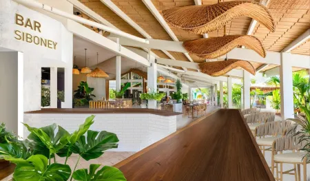 Sol Hicacos Varadero Отели рядом с достопримечательностью «Cueva de Ambrosio»