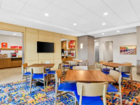 Hampton Inn by Hilton Daleville Hotels in Botetourt County