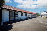 Summer Inn Motel - Newly Renovated, 2 Min Walk to Orewa Beach