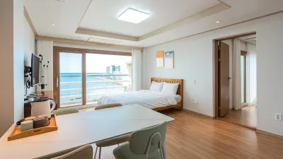 Ocean Palade Hotel イホ・ビーチ周辺のホテル