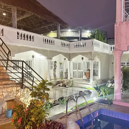 Epic Appart Hôtel Lomé