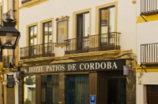 Hotel Eurostars Patios de Córdoba Hoteles cerca de Plaza de la Corredera