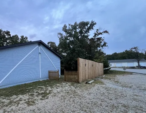 藍鳥自由小屋 - 3 星級