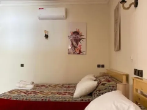 阿布拉招待所 瓦爾扎扎特酒店