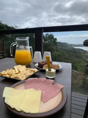 VILLA EXPLORER Hotels in 