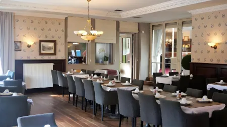 Hotel 't Putje Отели рядом с достопримечательностью «Памятник Симону Стевину»