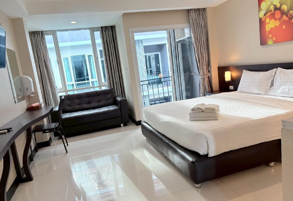 The Ozone Boutique HotelOver view