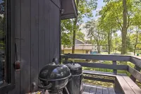 Pocono Summit Getaway with Game Room Walk to Lake!