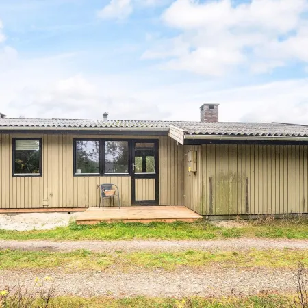 Charming Holiday Home in Blåvand with Hot Tub