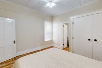 2BR Home w/ Mountain View, W & D, Private Yard - 2-Star