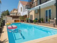 Comfy room with sea view in Villa private pool Hotel a Oroklini