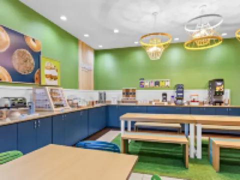 Spark by Hilton La Grange Hotels in Oldham County