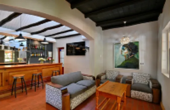 Mimosa Lodge