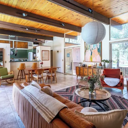 Artist’s Oasis •Spacious Mid-Century Home •Private Pool + Sauna •Near Sequoia
