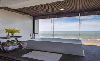 The Marron Hotel
