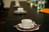 ฟรอนเฮาเซอร์ ฮอฟ โรงแรม - พร้อมอาหารเช้า