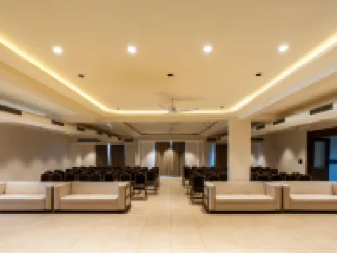 AVM Elite Suites Malur Hoteles en Kolar