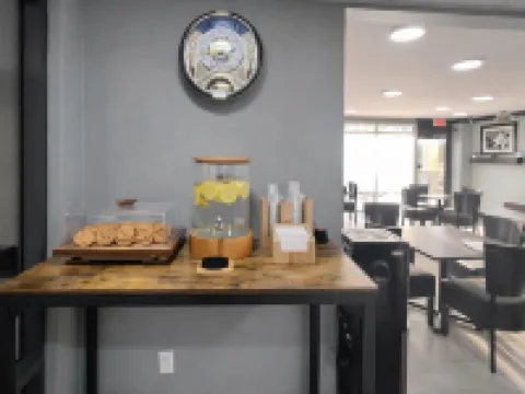 Baymont by Wyndham Fayetteville Hotels in Fayetteville