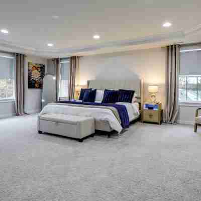1 Mile to Quantico: 5Br Home w/ Game Room! Rooms
