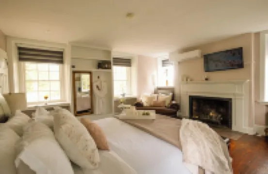 Chimney Hill Estate Inn