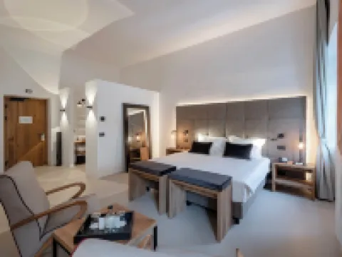 กาสเตล เฮอร์เทินแบร์ก โรงแรมในโบลซาโน