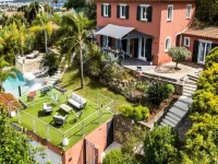 Villa in Golfe-Juan with Pool & Tranquility