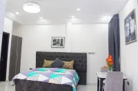 Steanka Luxury Homes