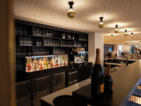 コルセンドンク トゥルノヴァ トゥルンホウトのホテル