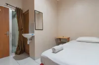 Maminoti Syariah Residence Mitra RedDoorz - 2 estrellas
