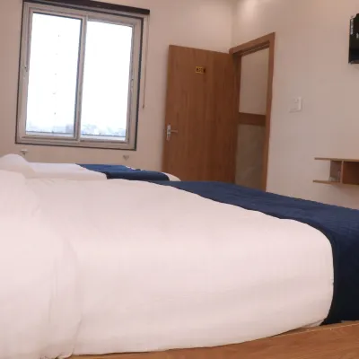 Hotel Lakhdatar Hotels near Kota Train Station