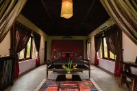 Thala Tra Vinh Hotel a 