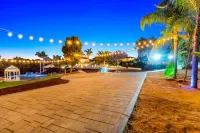 The Grand Vista Getaway - Villas