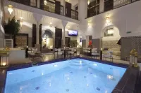 Riad Atlas Mejbar - فلل