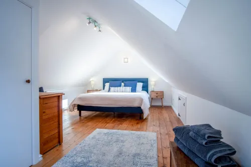 Y Stabl - 1 Bedroom Apartment - Llanrhidian - 2-Star