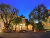 La Bastide de l'Oliveraie โรงแรมในคานส์