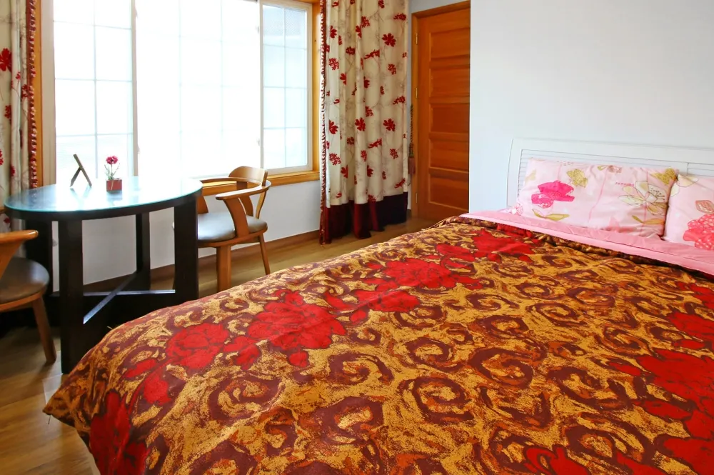 Gapyeong Roseway - Gapyeong-gun