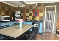 Economy Lodge by Hotel O Texas City - Parking