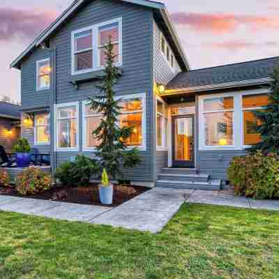 3-home Coastal Retreat w/ Sauna, Firepit & Greenhouse Seabright Haven by Avantstay Hotel Exterior