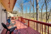 Lakefront Hot Springs Village Vacation Rental! - Pool