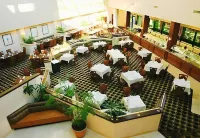 Jake's 58 Casino Hotel - Adults Only - Desayuno
