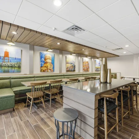 Fairfield by Marriott Inn & Suites Mount Pleasant, WI