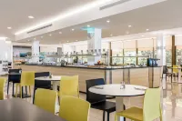 Hotel Vibra Riviera - sarapan